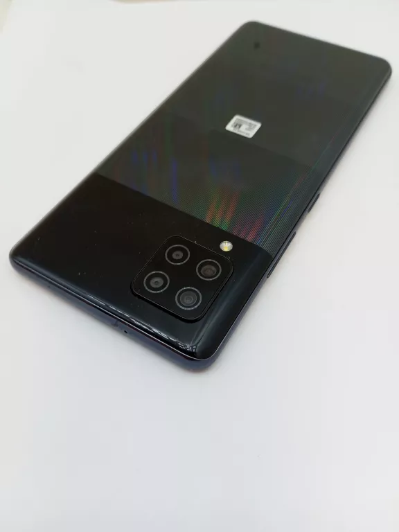 TELEFON SAMSUNG GALAXY A42 5G OPIS