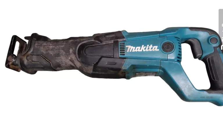 PIŁA POSUWOWA SZABLASTA MAKITA JR3061T 1250W
