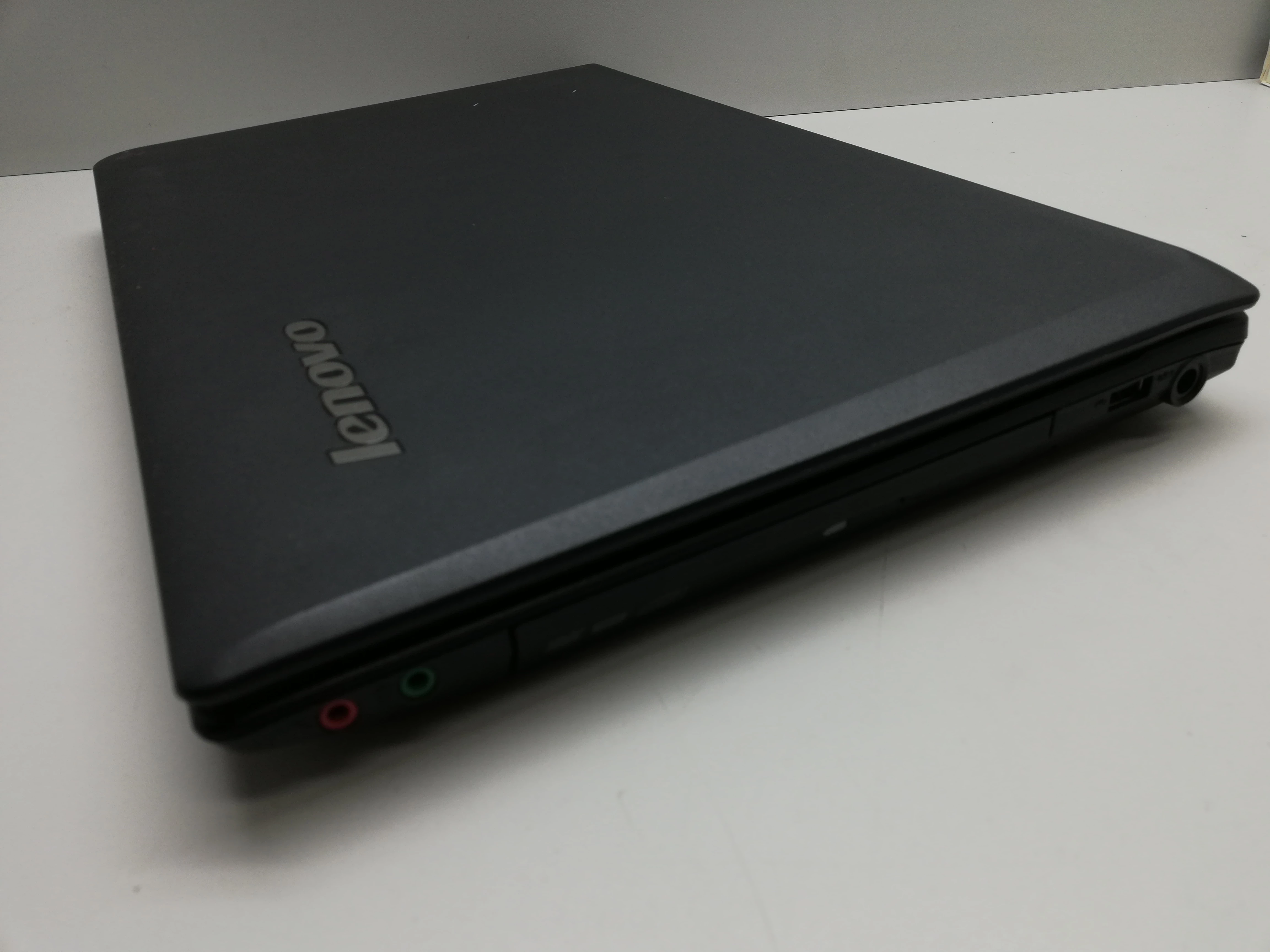 laptop-lenovo-g560-2gb-ram-seria-procesora-4366-293005
