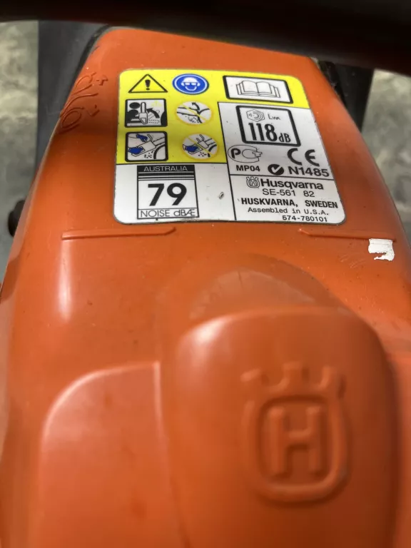 pila-spalinowa-husqvarna-236-stan-uzywany