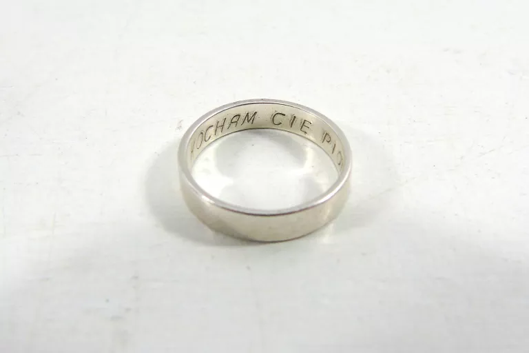 ciekawa-srebrna-obraczka-grawer-pr925-r14-stan-nie-wymaga-renowacji