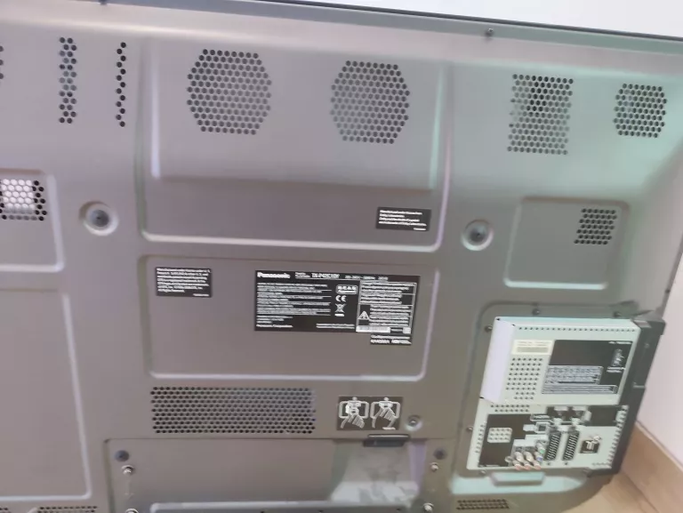 TELEVIOZR PANASONIC TX-P42C10Y