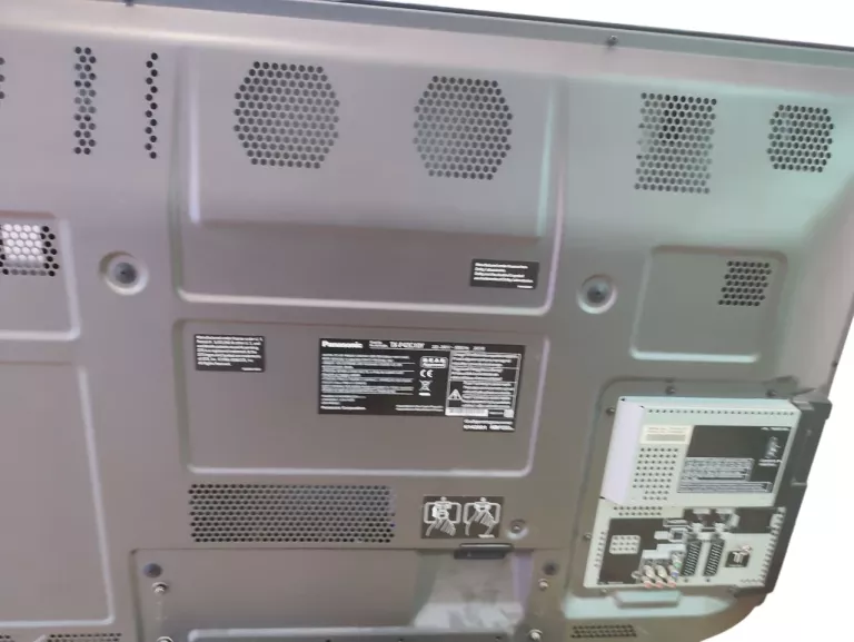 TELEVIOZR PANASONIC TX-P42C10Y