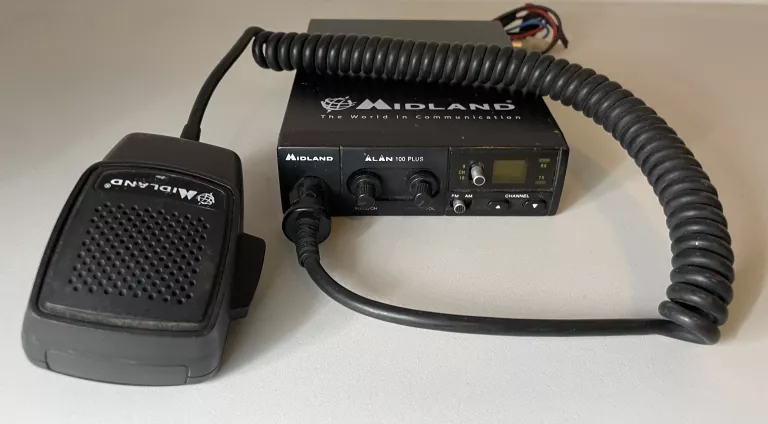CB RADIO MIDLAND ALAN 100 PLUS + ANTENA PRESIDENT