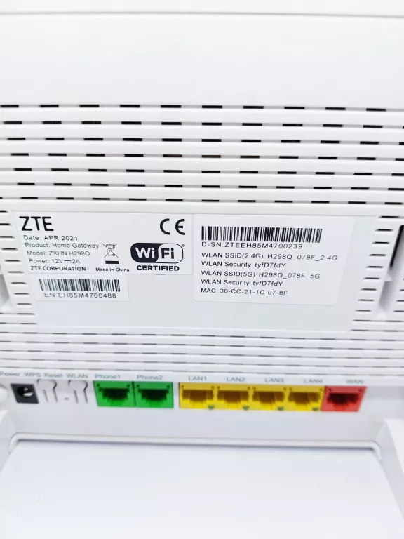 router-zte-zxhn-h298q-liczba-portow-lan-rj-45-4