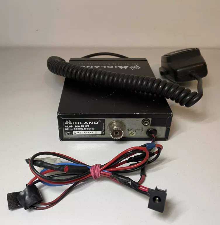 CB RADIO MIDLAND ALAN 100 PLUS + ANTENA PRESIDENT