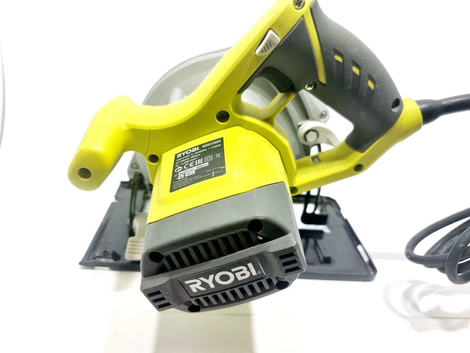 pilarka-tarczowa-ryobi-1150w-ews1150rs-marka-ryobi