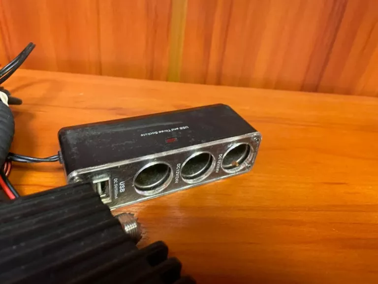 CB RADIO ALBRECHT AE-6110 + ANTENA