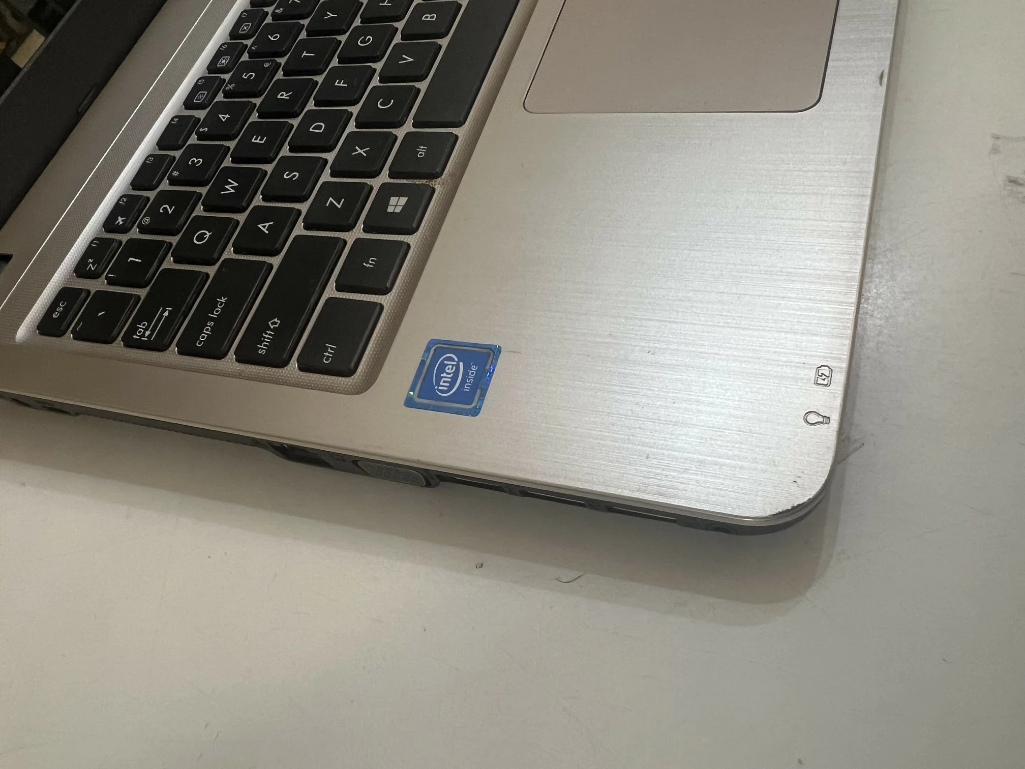 laptop-asus-f540s-4gb1tbzas-liczba-rdzeni-procesora-4329-2