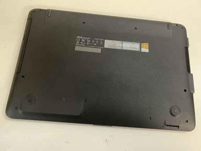 laptop-asus-f540s-4gb1tbzas-typ-dysku-twardego-128550-1