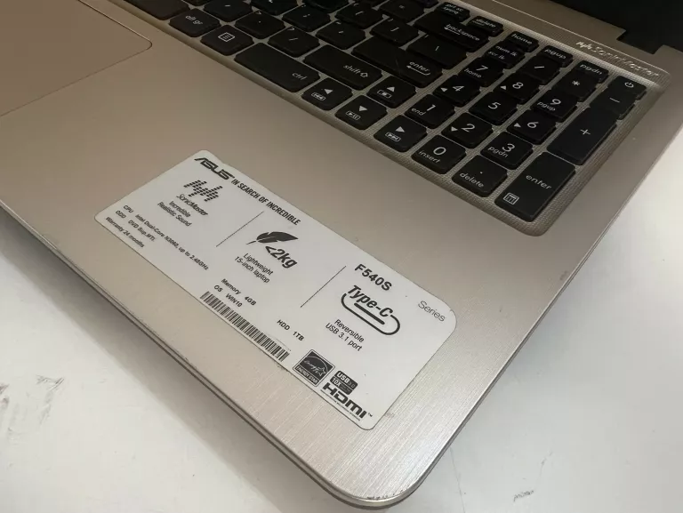 LAPTOP ASUS F540S 4GB/1TB+ZAS