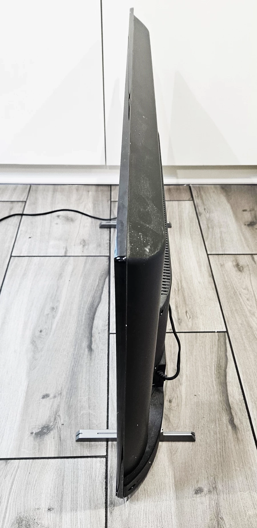 telewizor-jvc-lt-43va7110-typ-telewizora-led