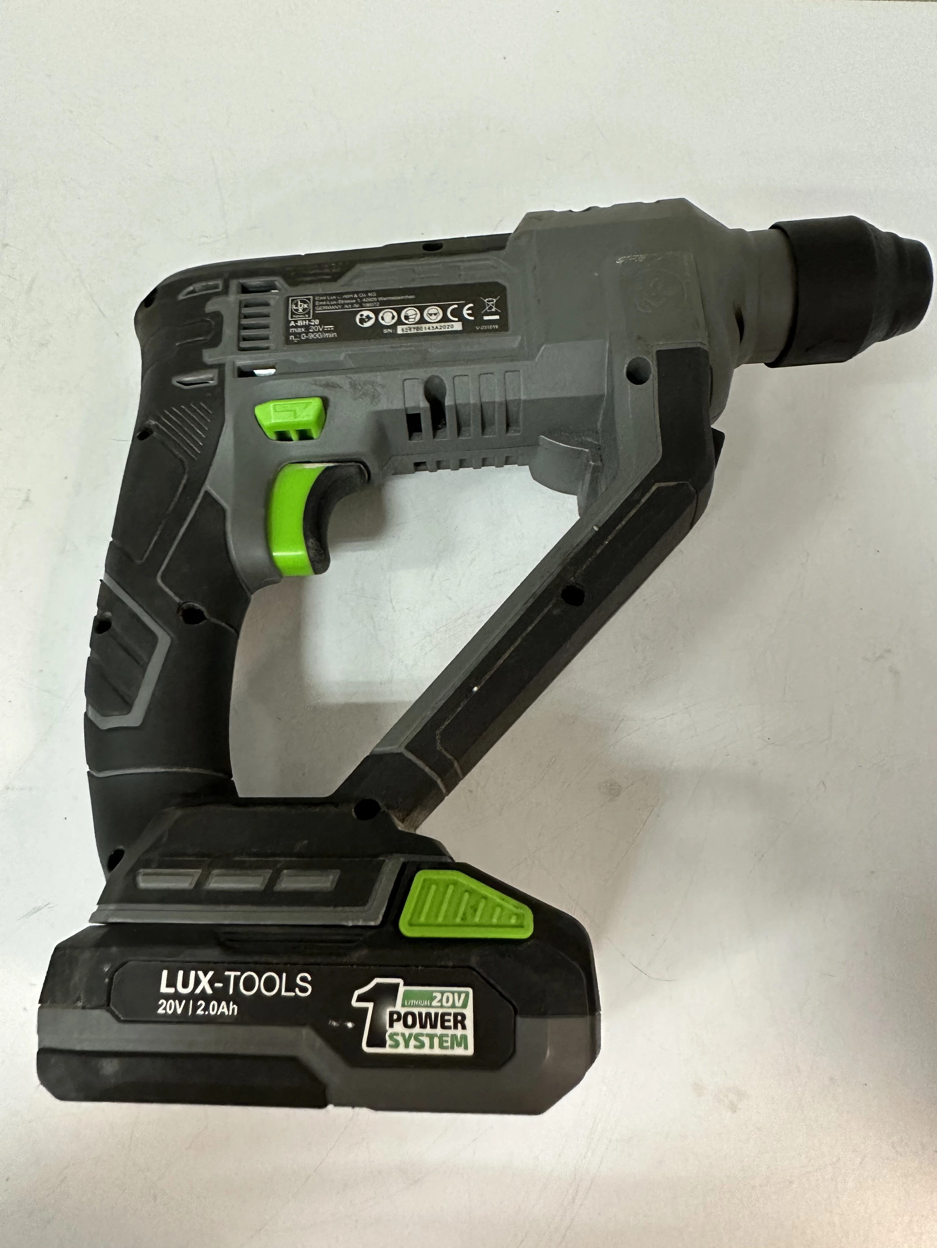 mlotowiertarka-lux-tools-a-bh-20-ean-gtin-4007871960729