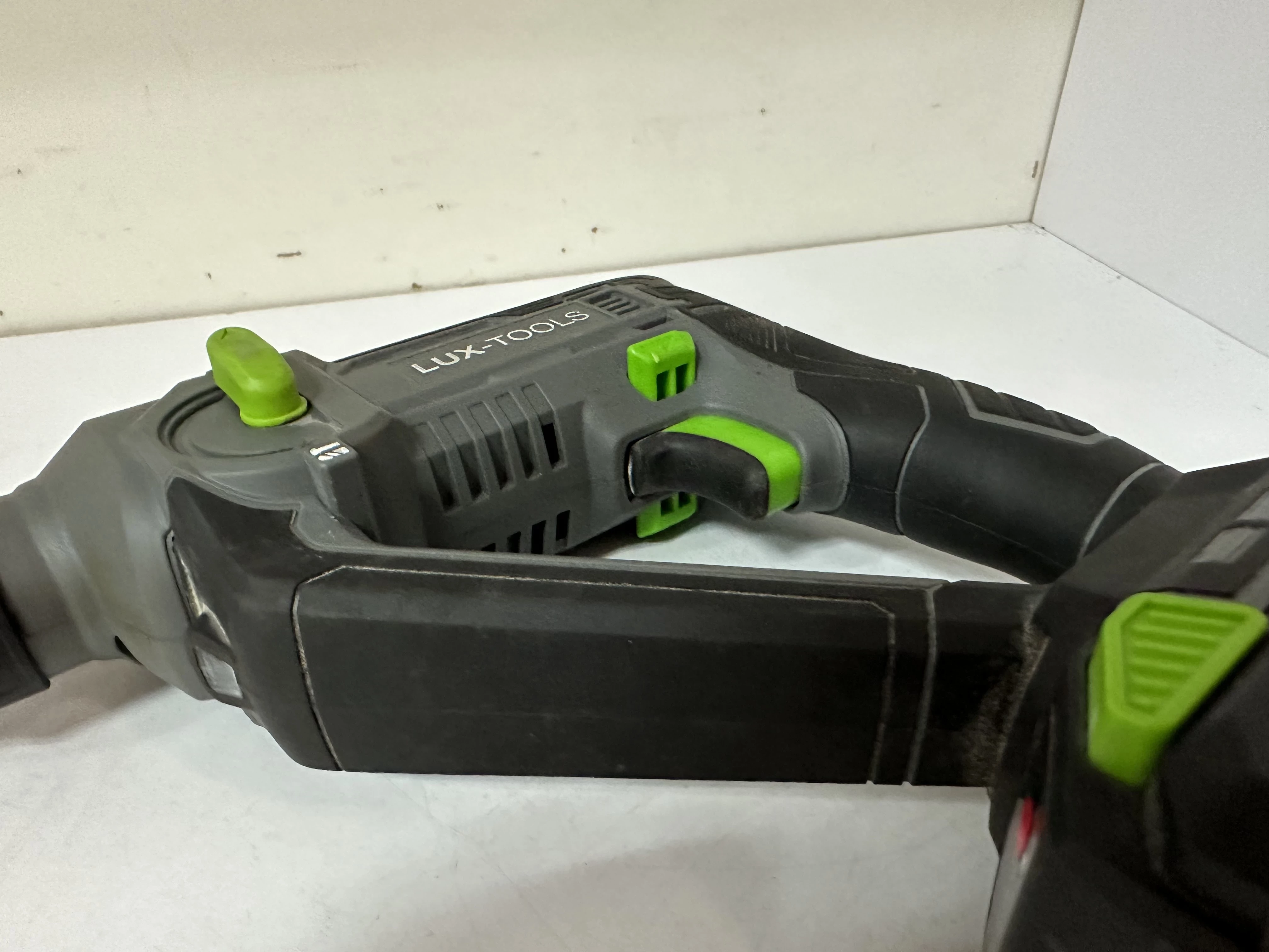 mlotowiertarka-lux-tools-a-bh-20-predkosc-obrotowa-900