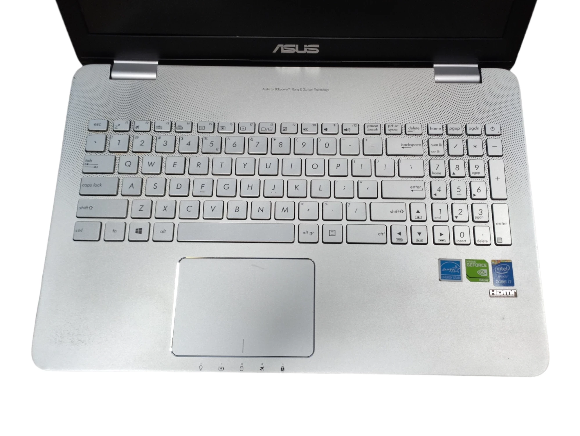 laptop-asus-n551j-przekatna-ekranu-156