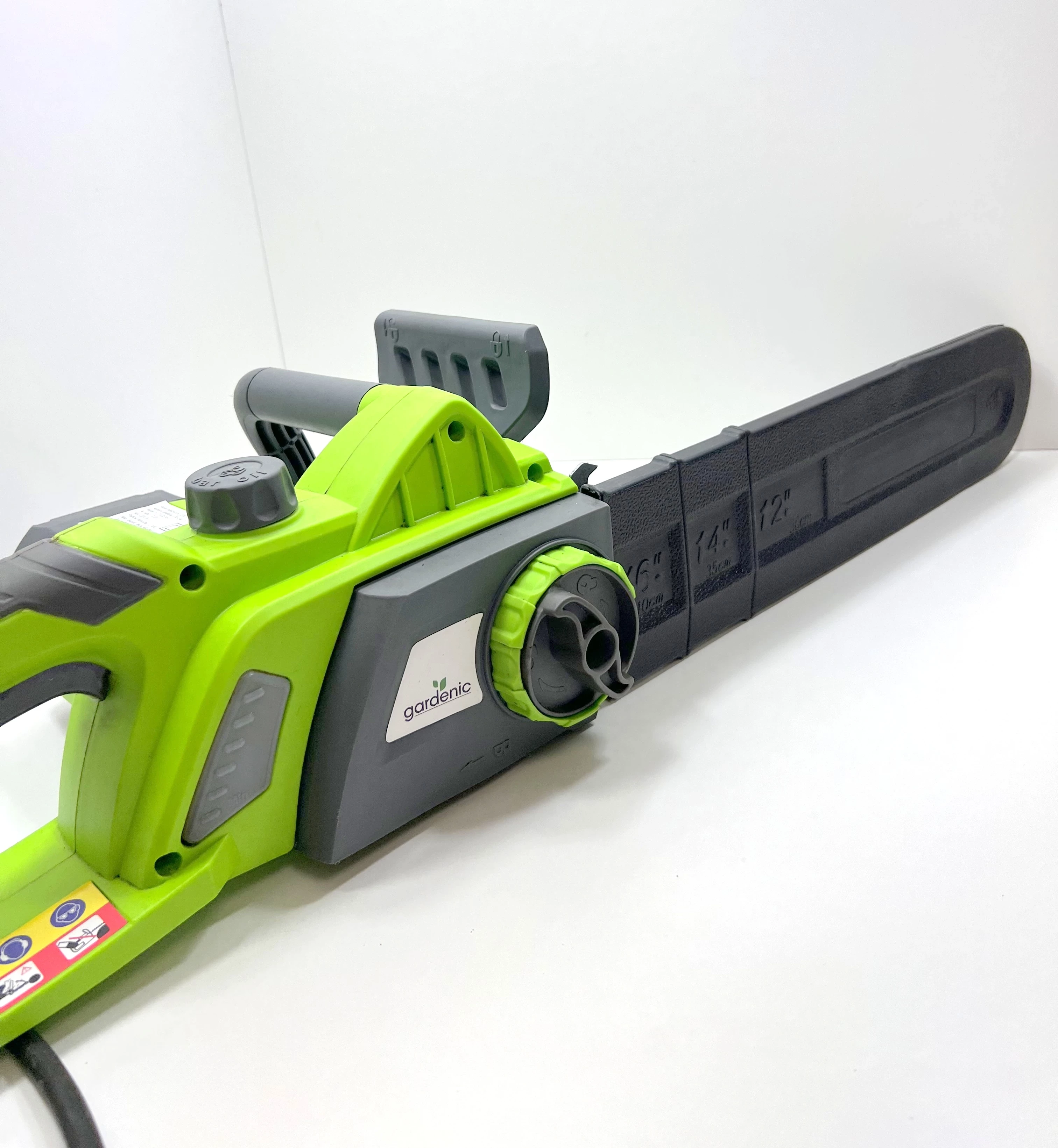 pila-elektryczna-gardenic-ht7102e16-2200w-moc-km-1