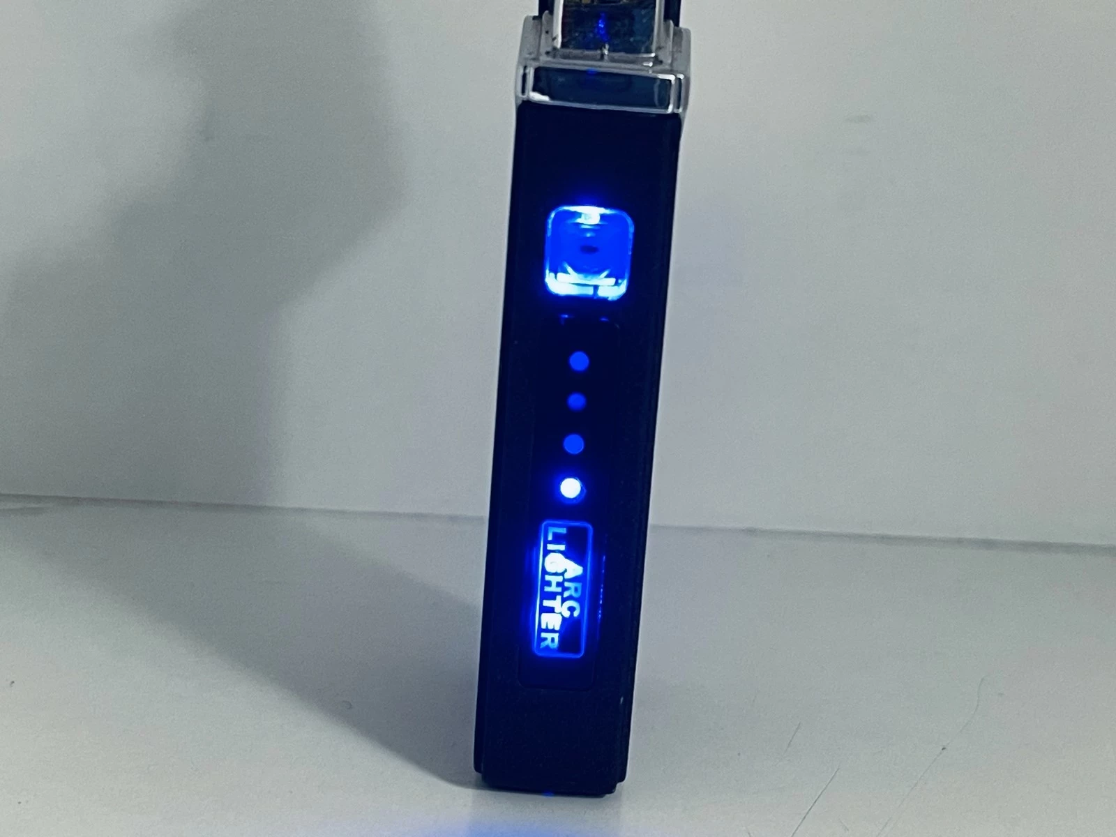 zapalniczka-plazmowa-czarna-marka-inna-marka