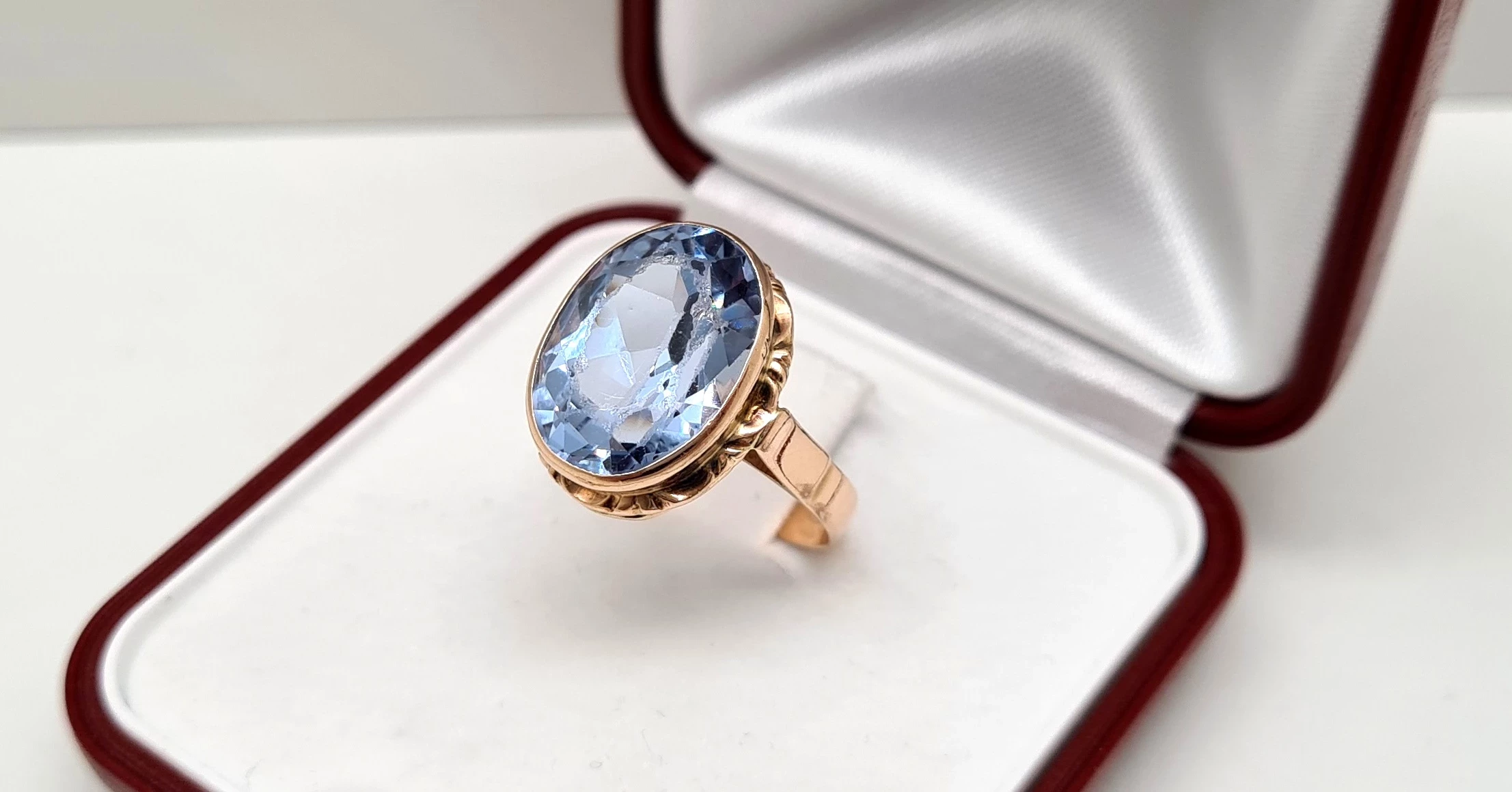 piekny-zloty-pierscionek-z-niebieskim-okiem-585-stan-uzywany