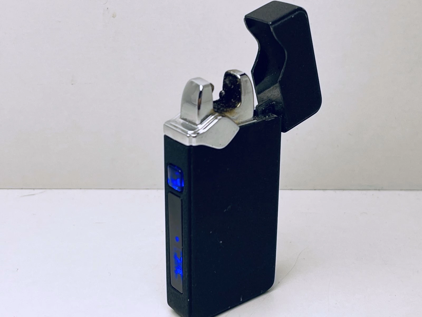 zapalniczka-plazmowa-czarna-product-id