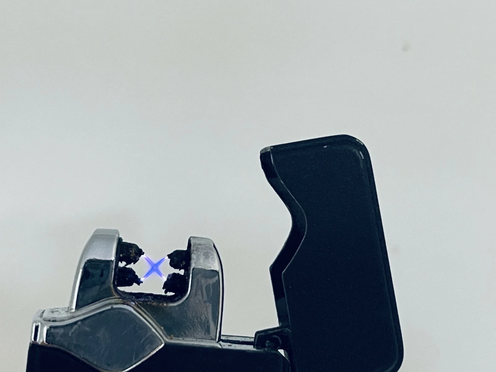 zapalniczka-plazmowa-czarna-rodzaj-na-usb