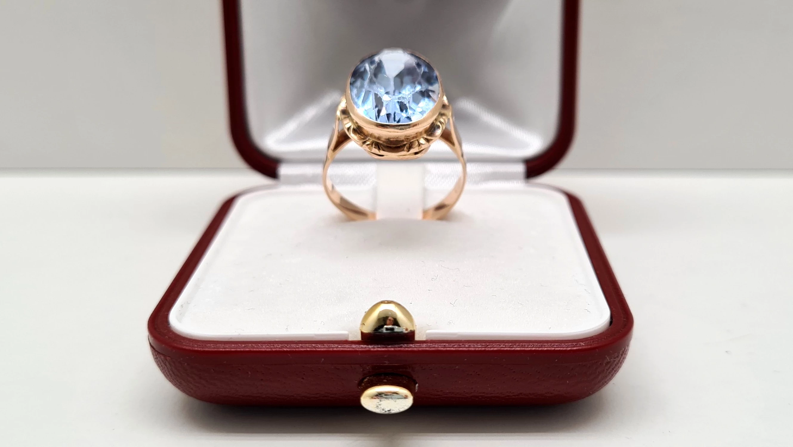 piekny-zloty-pierscionek-z-niebieskim-okiem-585-material-zloto