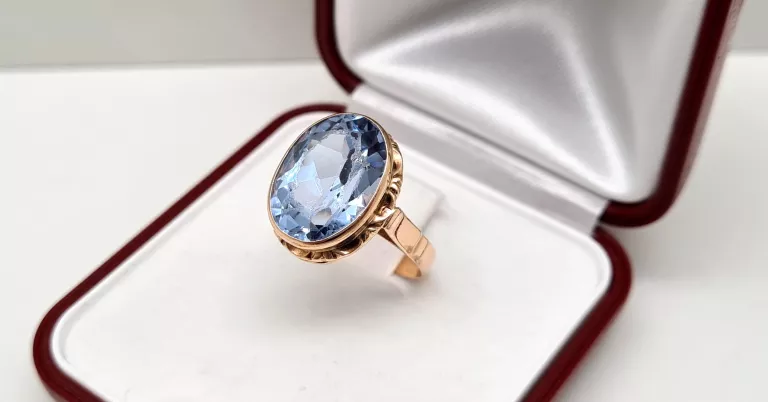 piekny-zloty-pierscionek-z-niebieskim-okiem-585-stan-uzywany