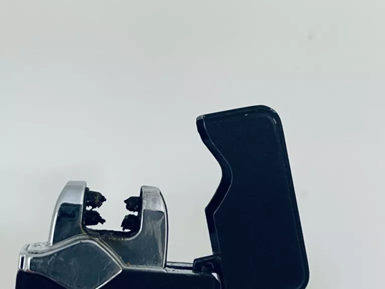 zapalniczka-plazmowa-czarna-reymonta-13-opole-sj