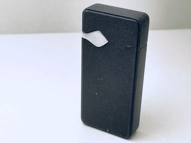 zapalniczka-plazmowa-czarna-rodzaj-na-usb