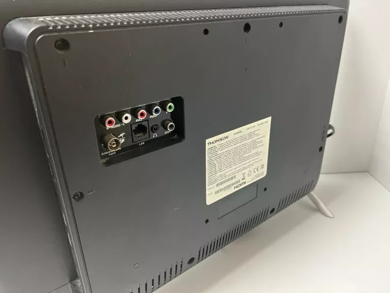 telewizor-thomson-24-24ha4243-pilot-kod-producenta-24ha4243