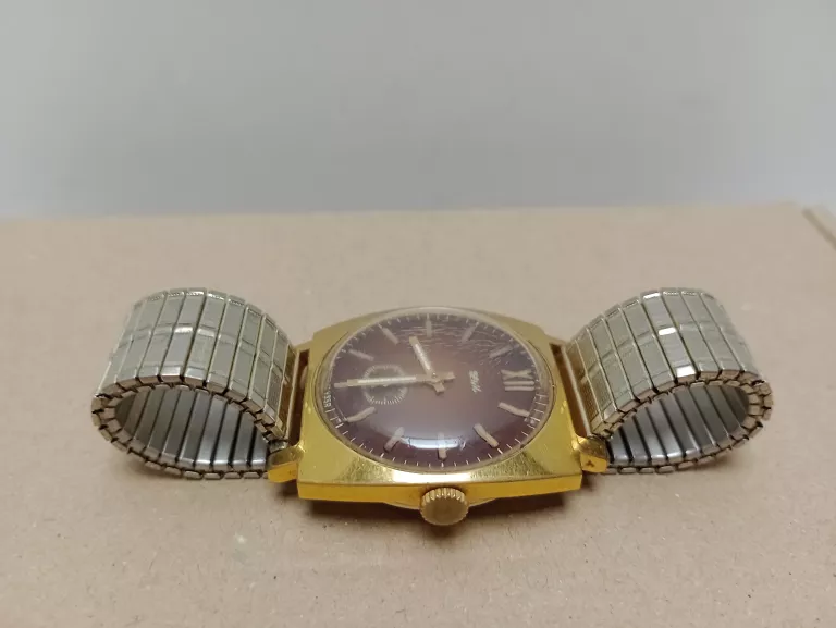 radziecki-zegarek-zim-pozlacany-10-mikronow-osiedle-teatralne-3u15-krakow