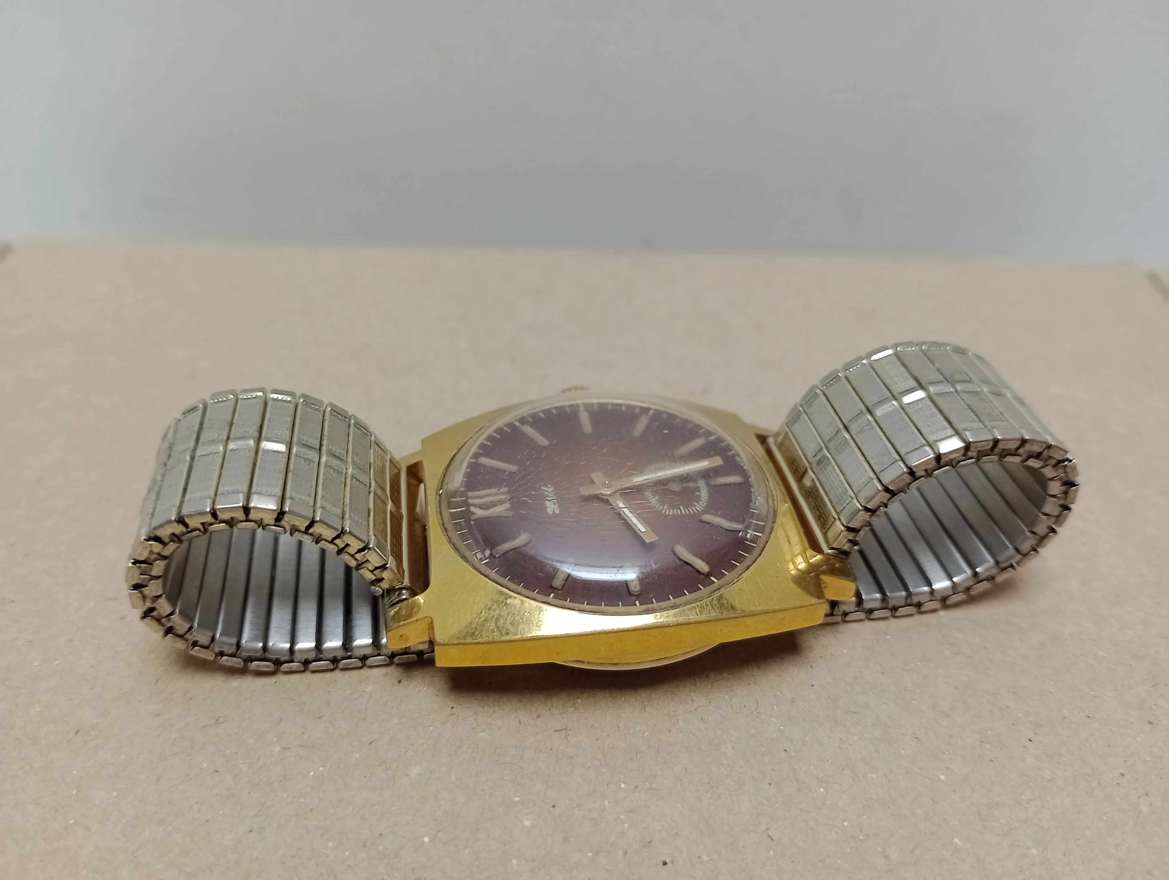 radziecki-zegarek-zim-pozlacany-10-mikronow-stan-nie-wymaga-renowacji