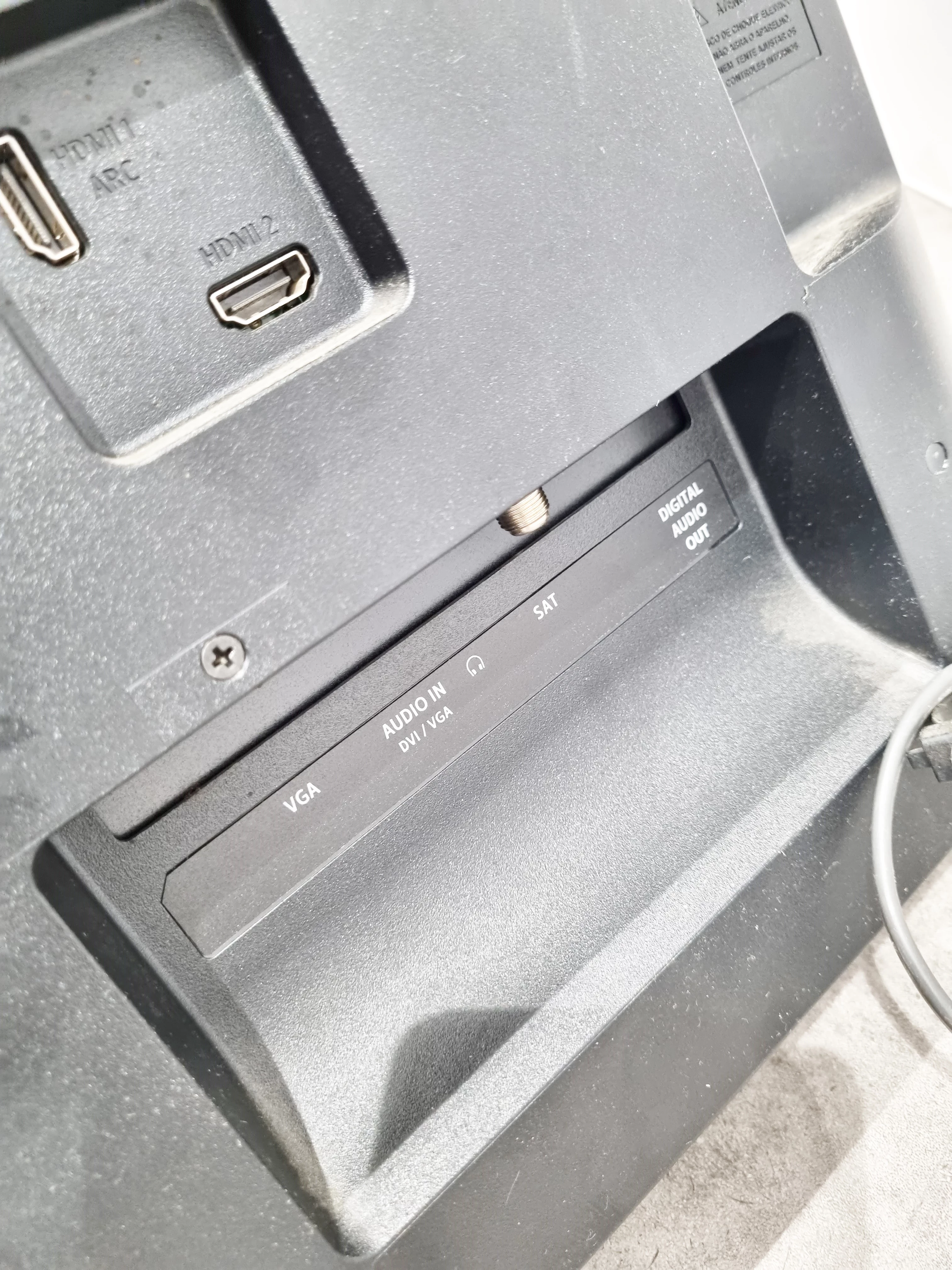 telewizor-philips-24-cale-24pfs5525-przekatna-ekranu-cale-24