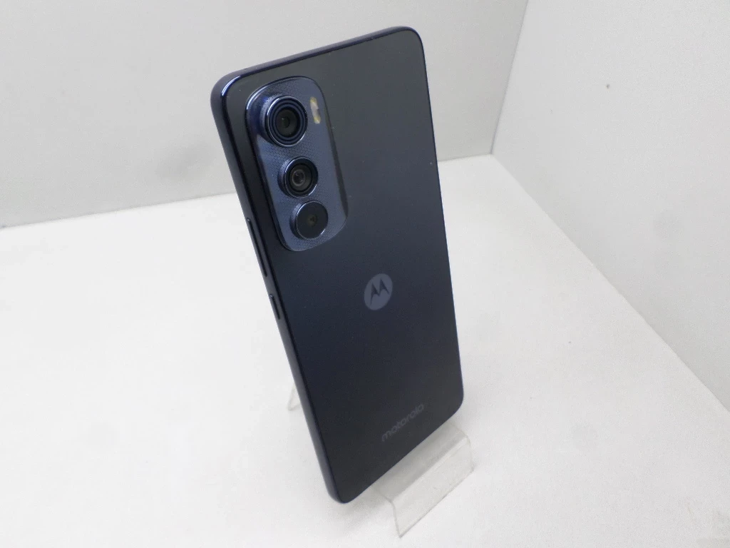 motorola-edge-30-t-mobile-typ-smartfon