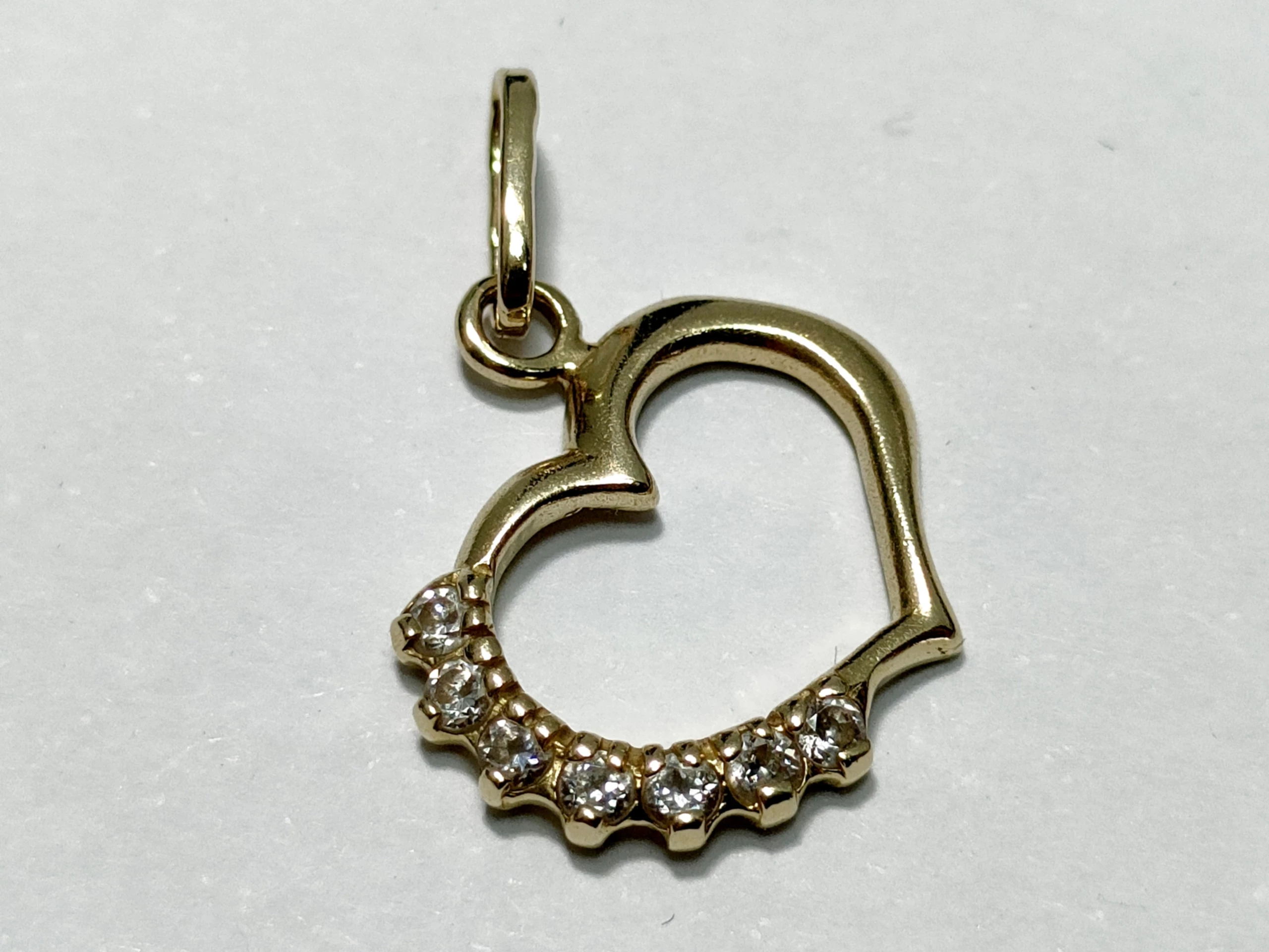 zlota-przewieszka-serduszko-z-cyrkonia-089g-585-marka-226434-515449