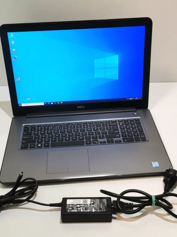 LAPTOP DELL INSPIRON 17 5767