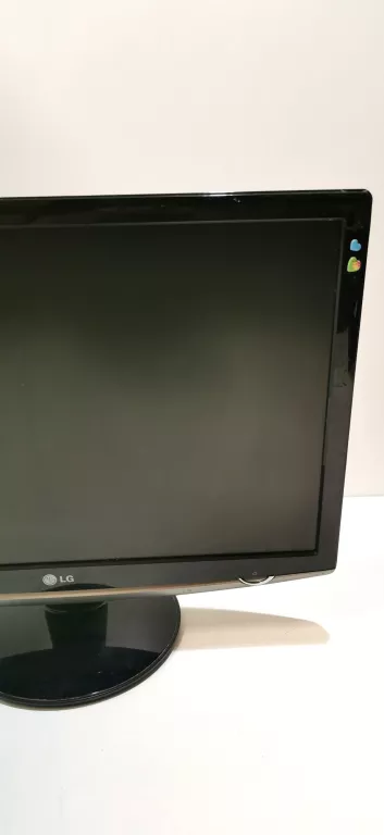 MONITOR LG W2252TQ