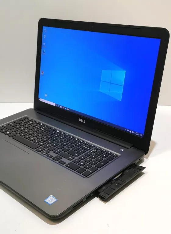 LAPTOP DELL INSPIRON 17 5767