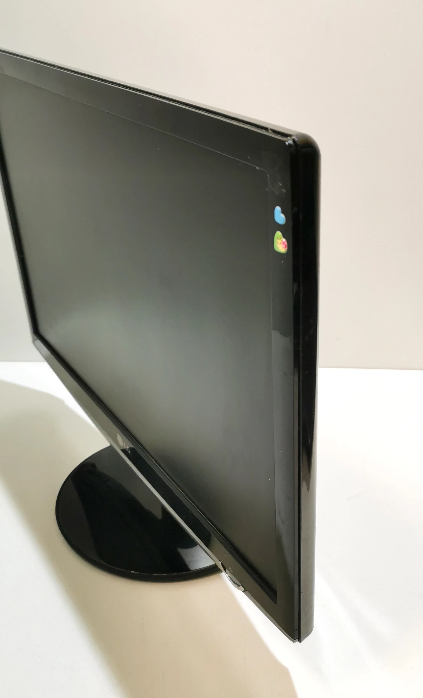 monitor-lg-w2252tq-ean-gtin-8801031069606