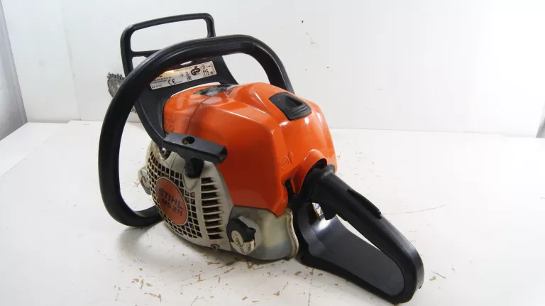 PIŁA SPALINOWA STIHL MS 211 2015