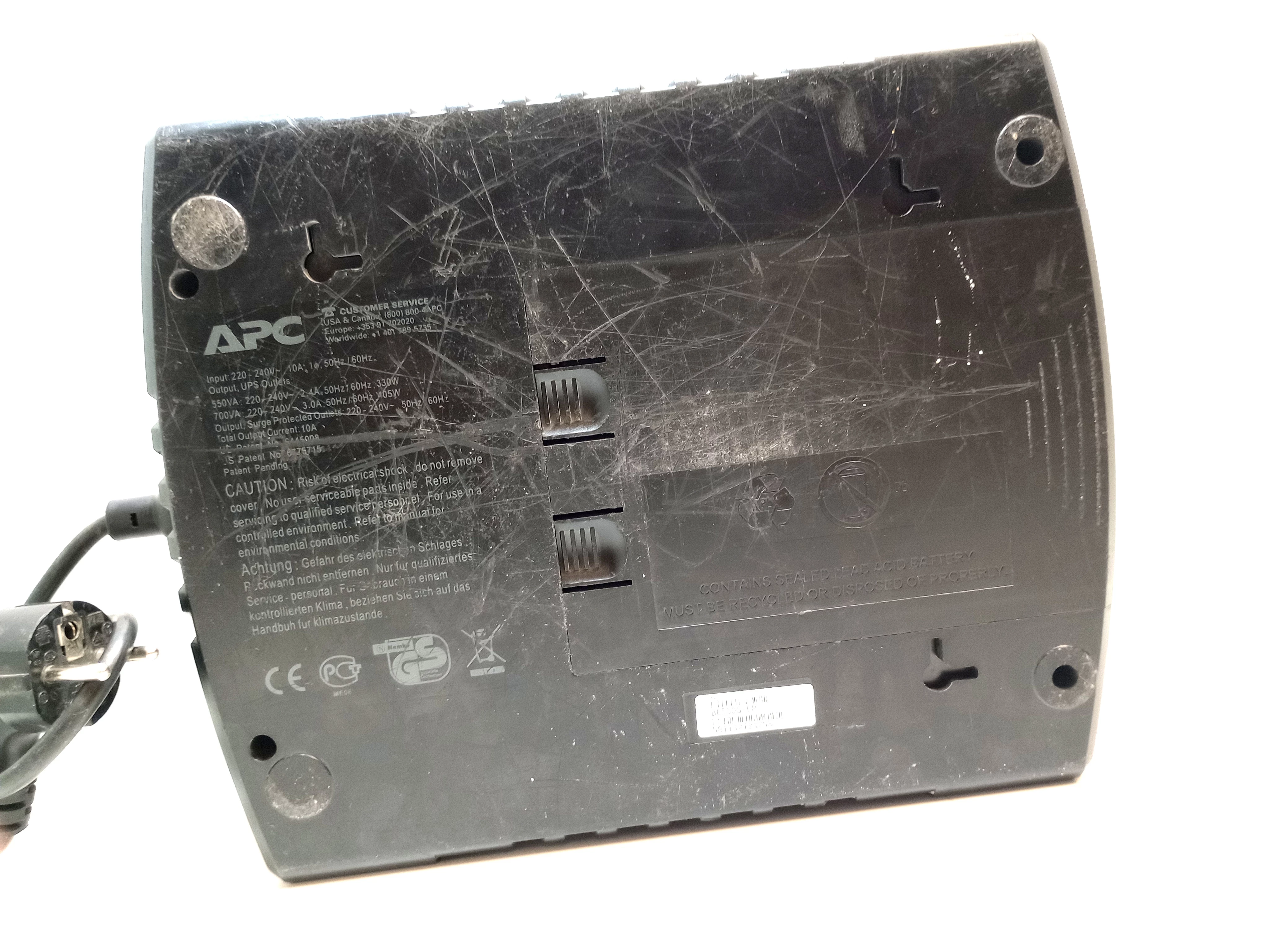zasilacz-ups-apc-back-ups-es-550-z-aku-czas-przelaczania-1