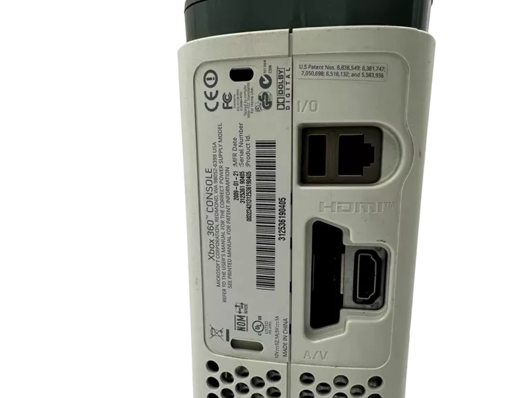 KONSOLA XBOX 360 + 2 PADY 60GB PAMIĘCI NA DYSKU