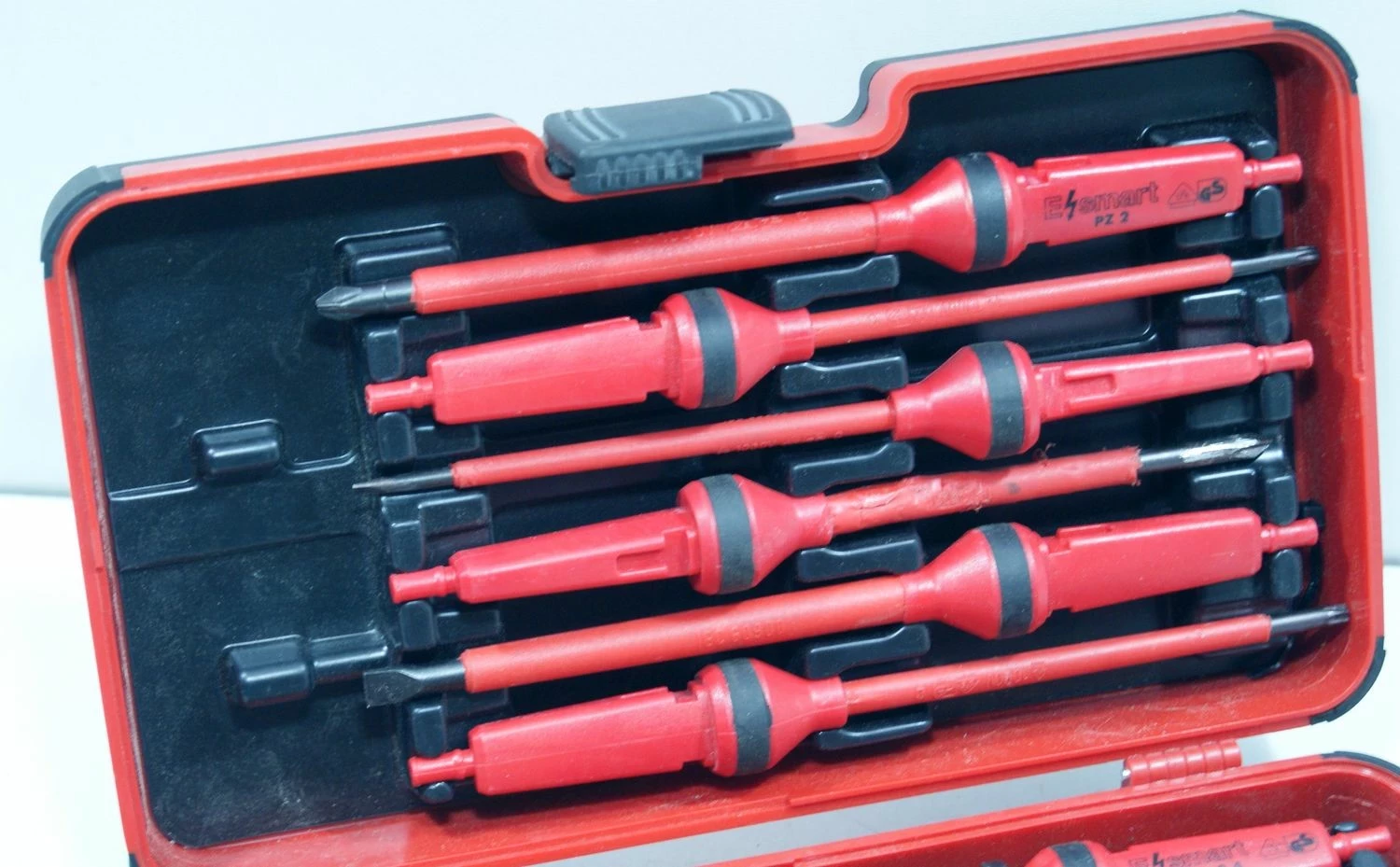 wkretaki-srubokrety-izolowane-14-szt-dla-elektryka-rodzaj-zestaw