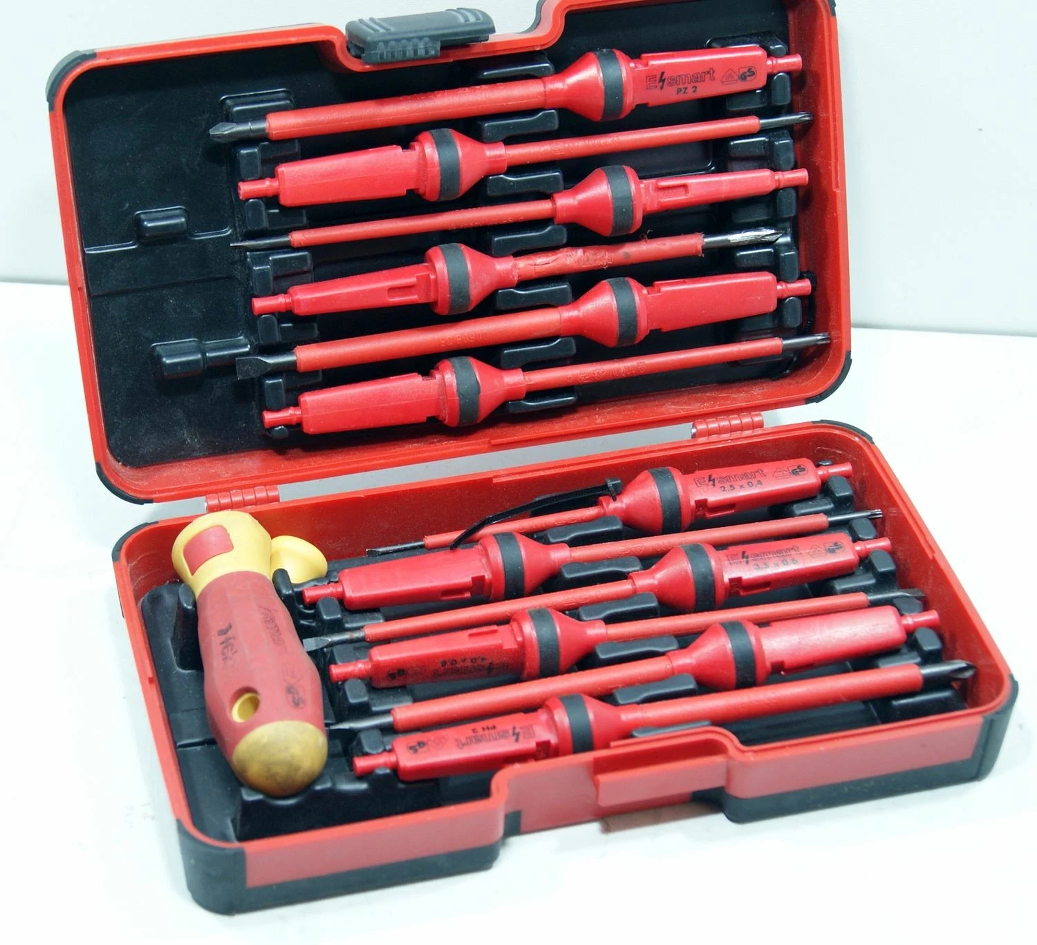 wkretaki-srubokrety-izolowane-14-szt-dla-elektryka-zamkowa-4-ostrzeszow