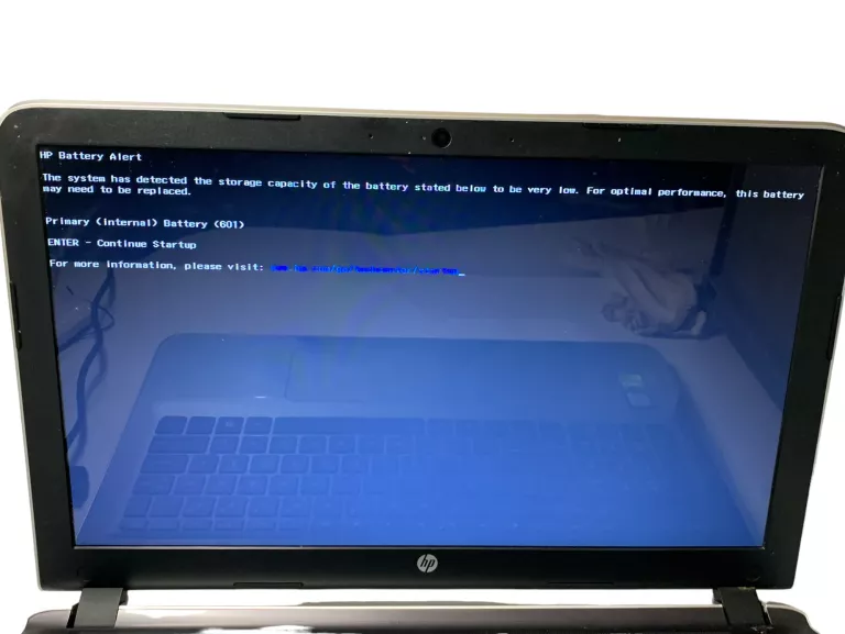 HP PAVILION 15-AB250NW 8/1TB I5 GEFORCE 940M