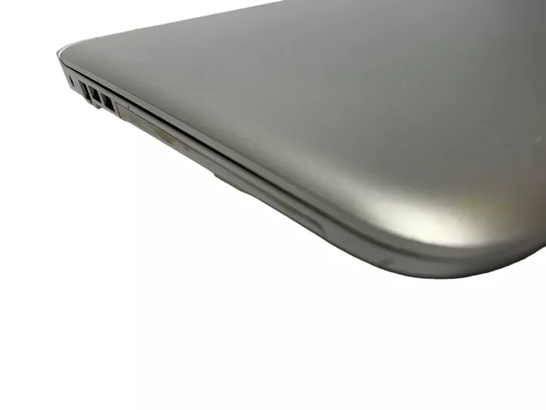 HP PAVILION 15-AB250NW 8/1TB I5 GEFORCE 940M