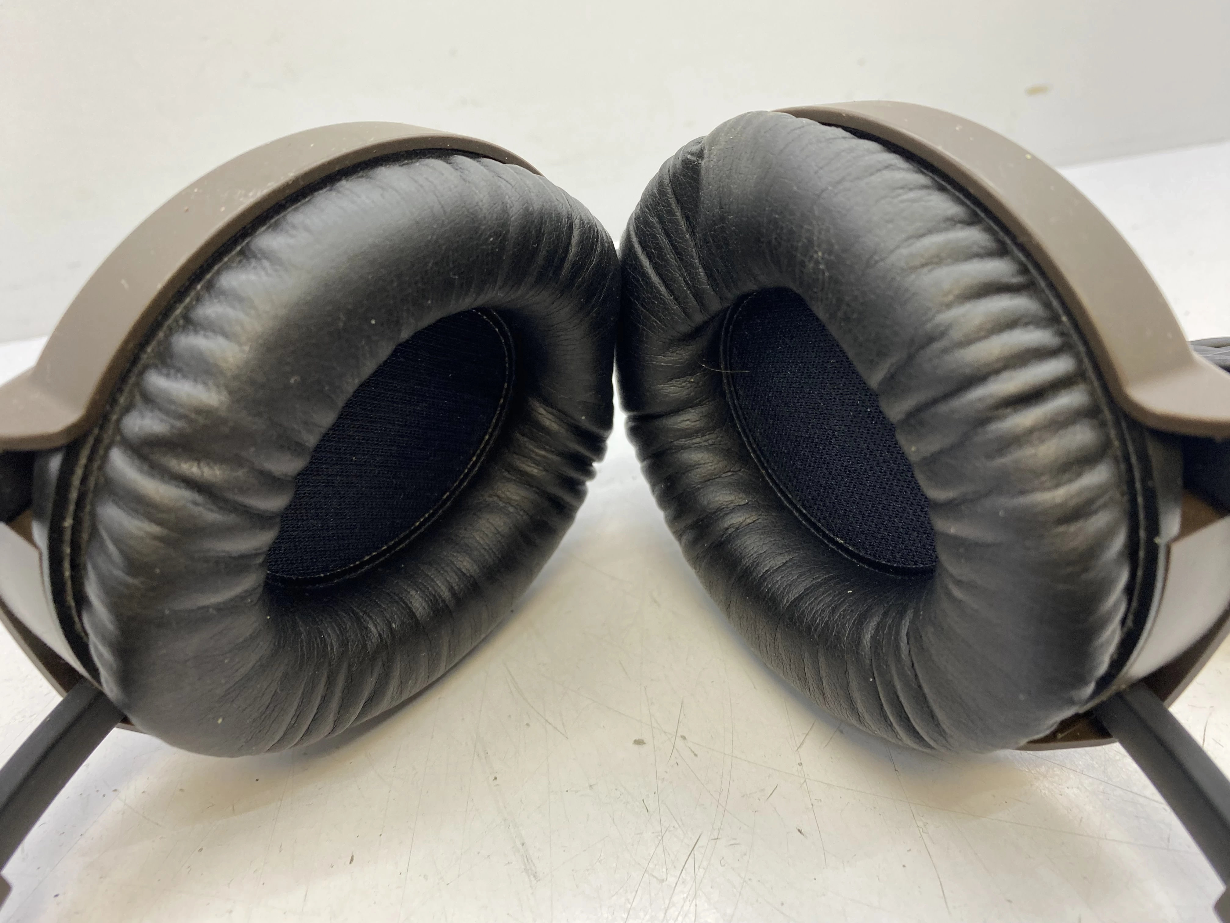 sluchawki-akg-k-514-stan-uzywany