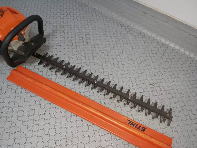 SPALINOWE NOŻYCE DO ŻYWOPŁOTU STIHL HS 45