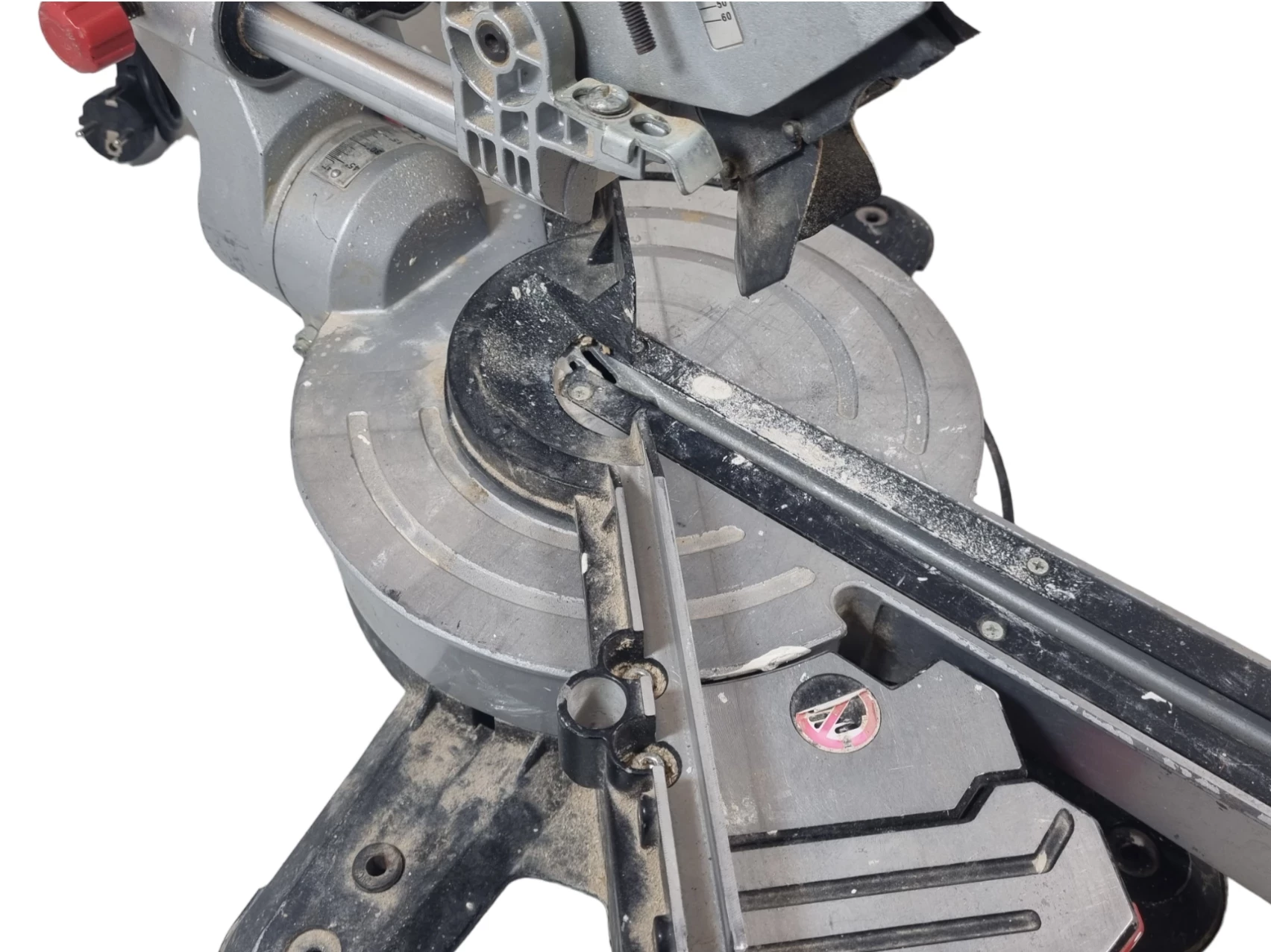 pila-ukosna-ukosnica-metabo-kgs-216-m-1500w-216mm-maksymalna-moc-1500