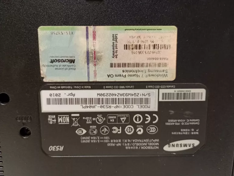 LAPTOP SAMSUNG R530