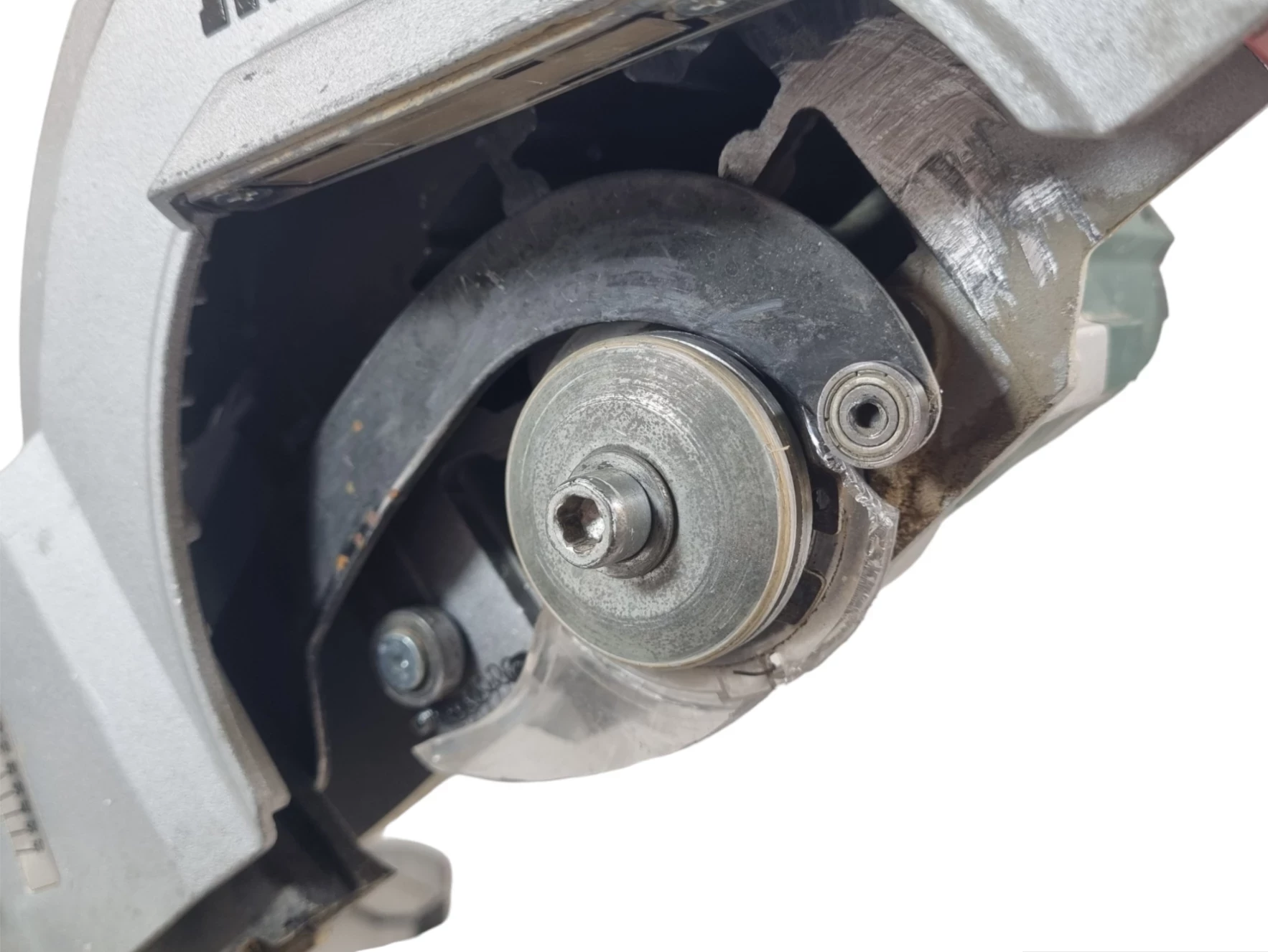 pila-ukosna-ukosnica-metabo-kgs-216-m-1500w-216mm-seria-kgs